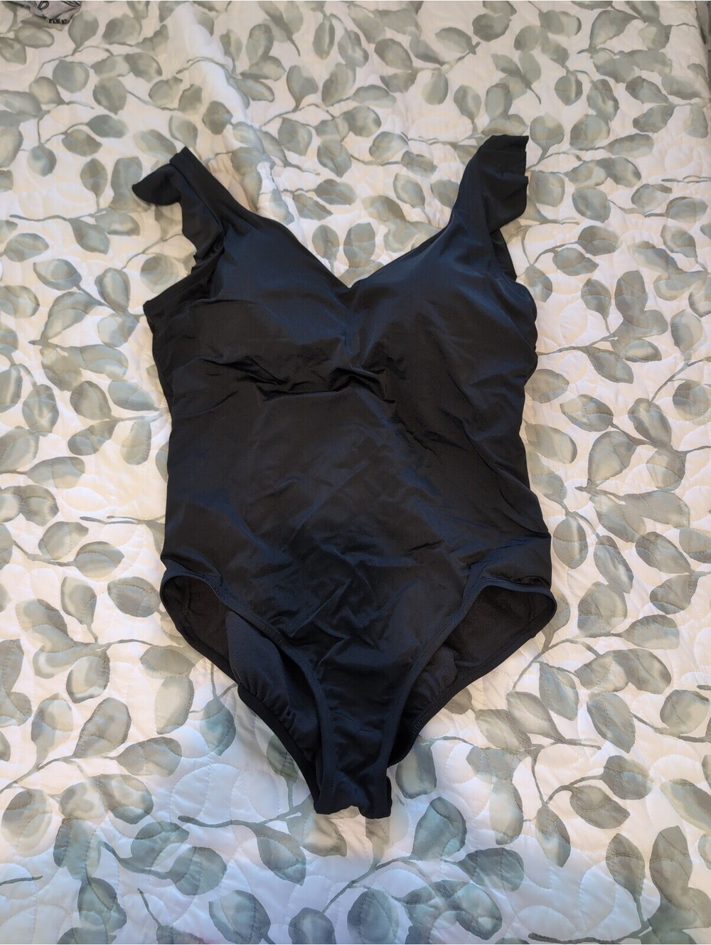 2X black ruffle one piece swimsuit